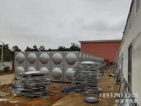 湖南寧鄉(xiāng)食品生產(chǎn)工廠不銹鋼水箱案例